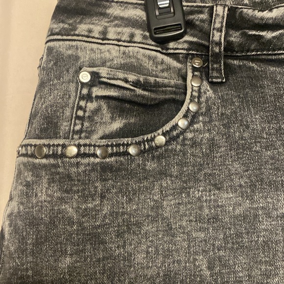 Rebecca Minkoff High rise Baggy Jeans, Size 16W Color Acid Washed Black - Picture 2 of 13